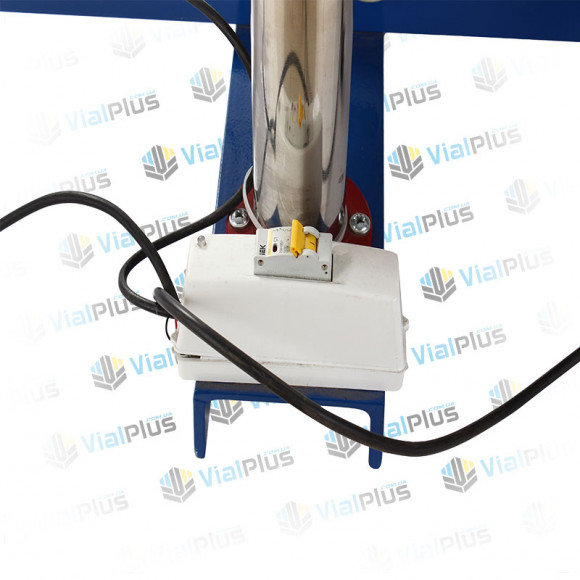 Блок включения мешкозашивочной машины на стенде GK S7 + GK 26-1S  Блок включения мешкозашивочной машины на стенде GK S7 + GK 26-1S